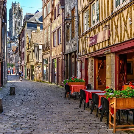 Le Nid Douillet Proche Du Vieux Marche * روان